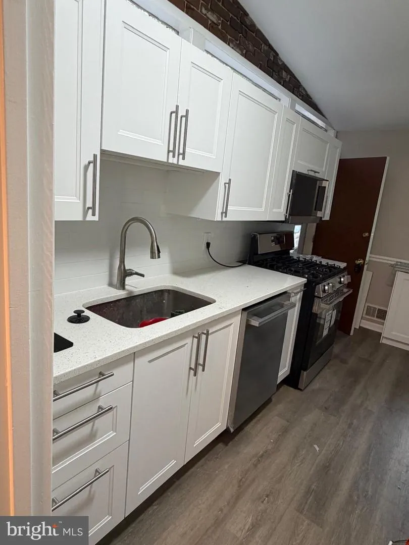 6403 GREELEY BOULEVARD Springfield, VA 22152