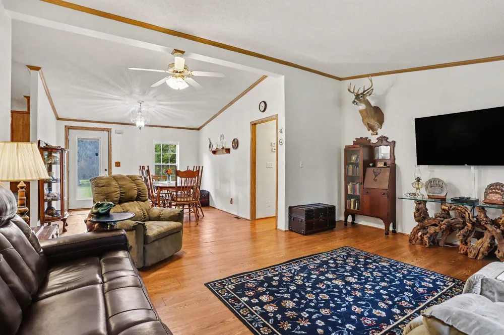 18576 T DRIVE S Tekonsha, MI 49092