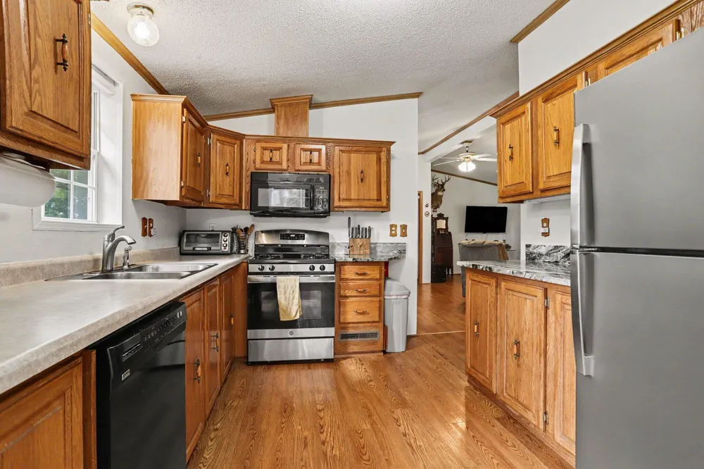 18576 T DRIVE S Tekonsha, MI 49092