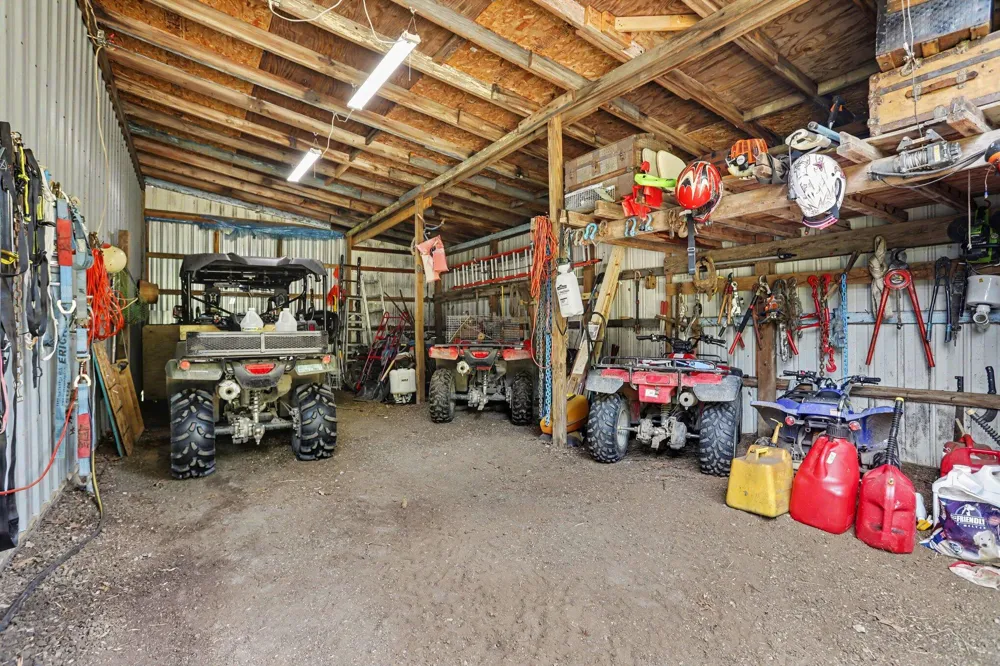 18576 T DRIVE S Tekonsha, MI 49092
