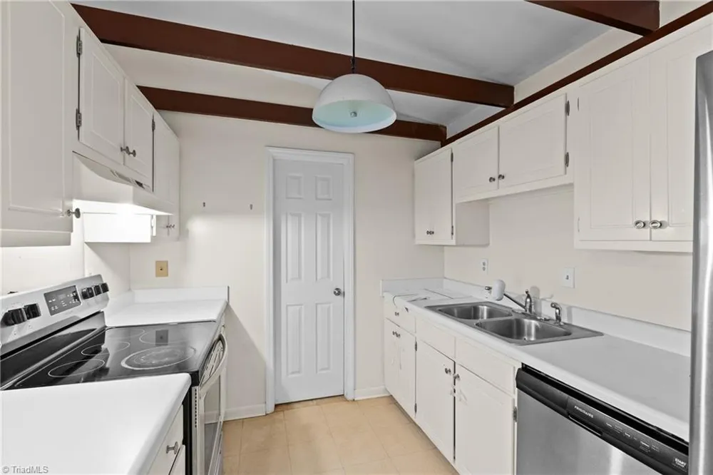 5905 Stanleyville Drive Rural Hall, NC 27045