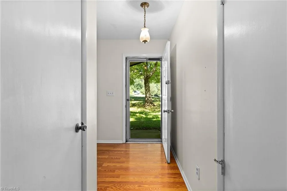 5905 Stanleyville Drive Rural Hall, NC 27045