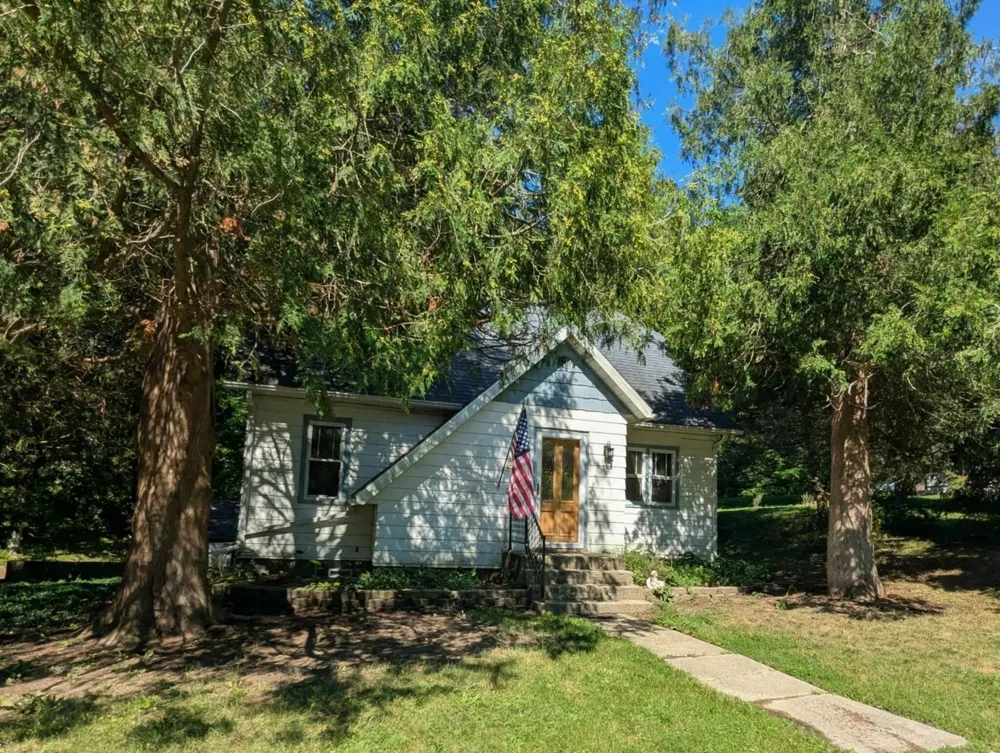 119 Prospect Street Rockford City, MI 49341