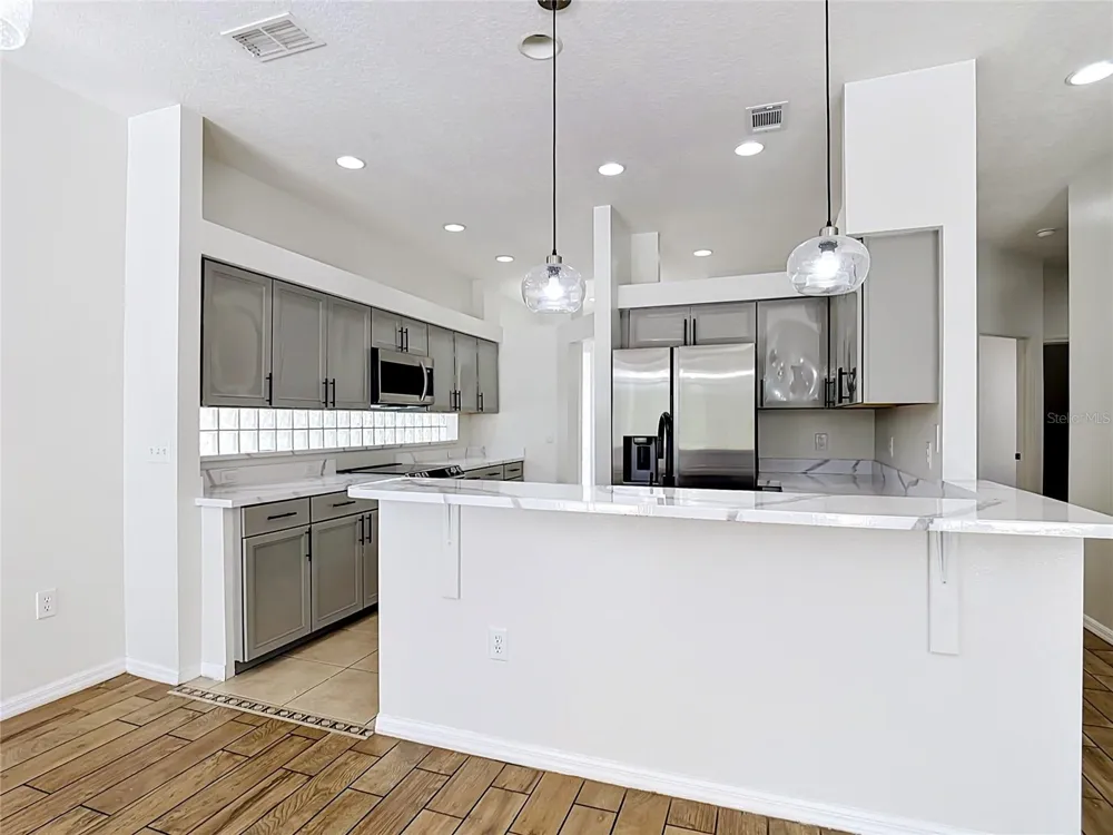 2944 SUNSET VISTA BOULEVARD Kissimmee, FL 34747