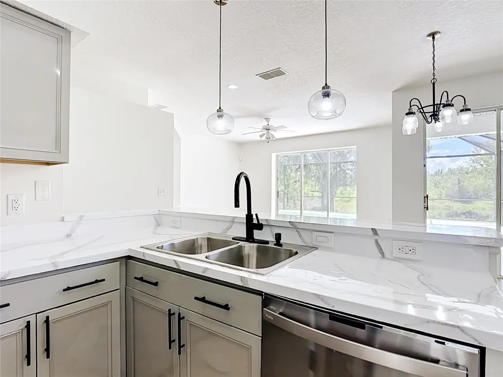 2944 SUNSET VISTA BOULEVARD Kissimmee, FL 34747
