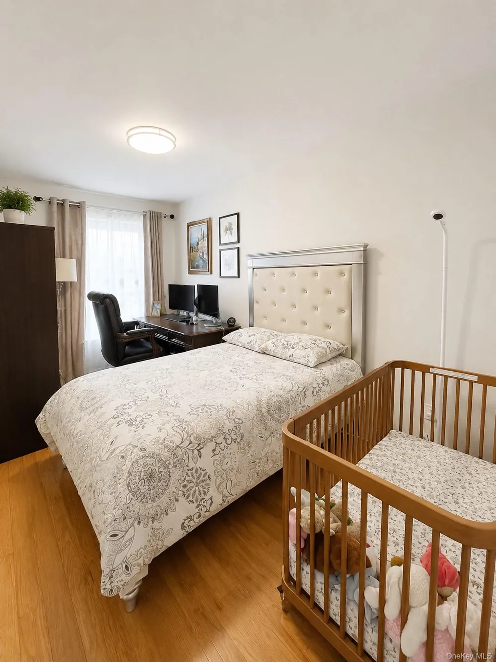 158-16 79th Avenue Fresh Meadows, NY 11366