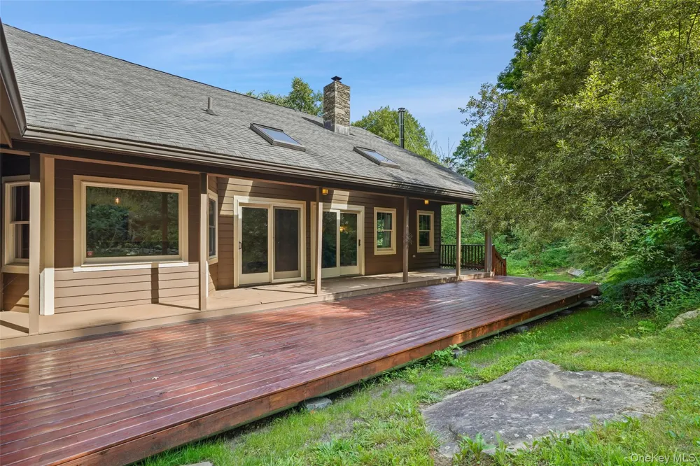 39 Miller Hill Woods Court Carmel, NY 10512