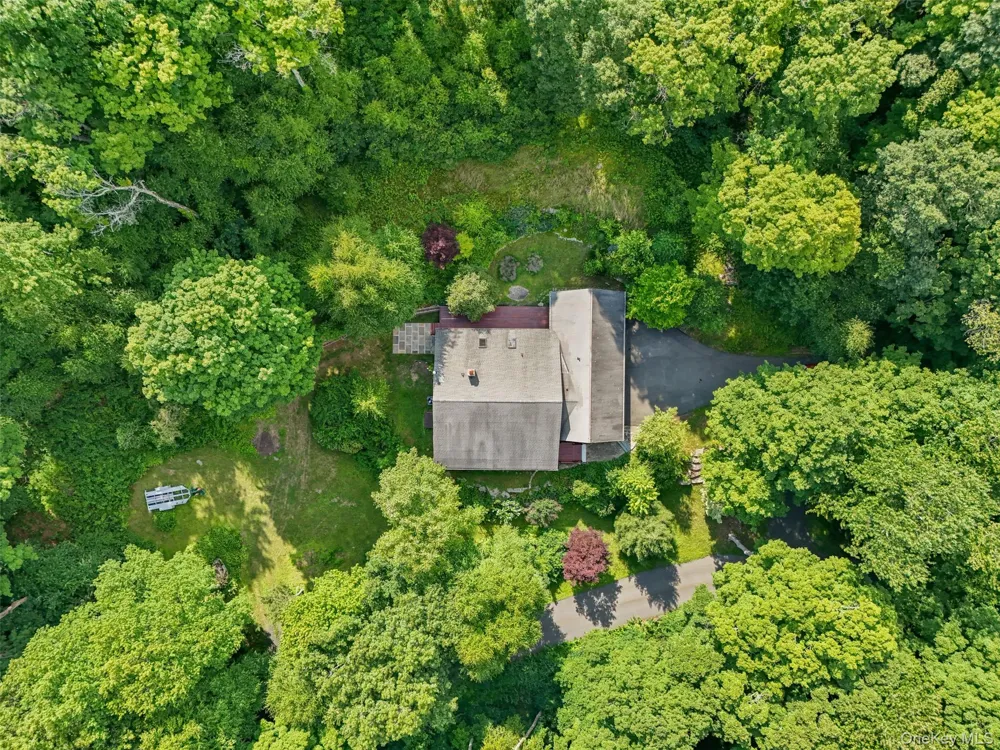 39 Miller Hill Woods Court Carmel, NY 10512