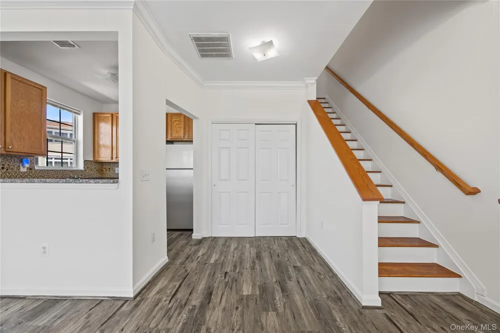 102 Surf Drive Bronx, NY 10473
