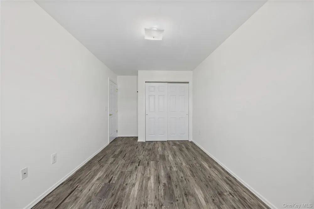 102 Surf Drive Bronx, NY 10473