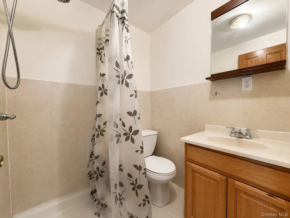 5308 90th Street #1B Elmhurst, NY 11373