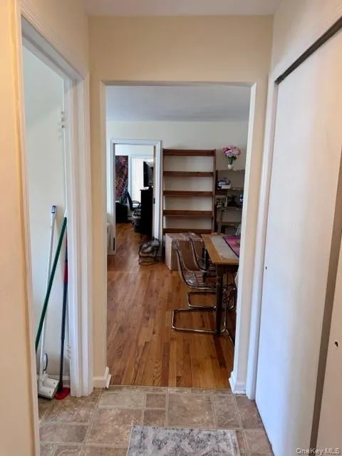 191 Birch Hill Road #4 Locust Valley, NY 11560