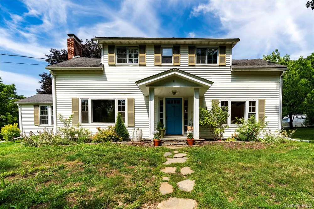 11 Miller Road Rhinebeck, NY 12572