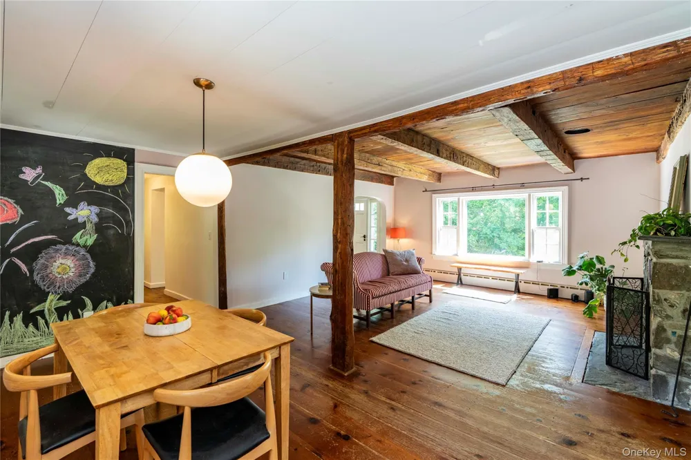 11 Miller Road Rhinebeck, NY 12572