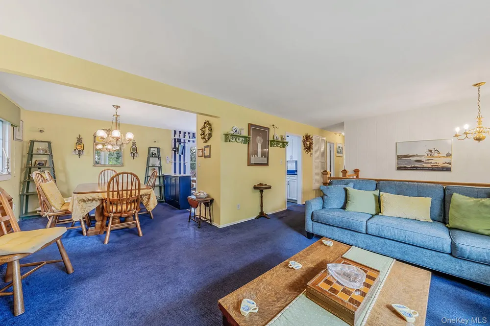 212 Cedrus Avenue East Northport, NY 11731
