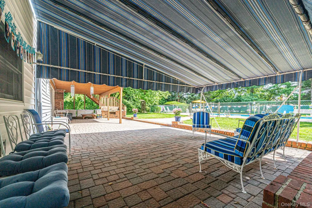 212 Cedrus Avenue East Northport, NY 11731
