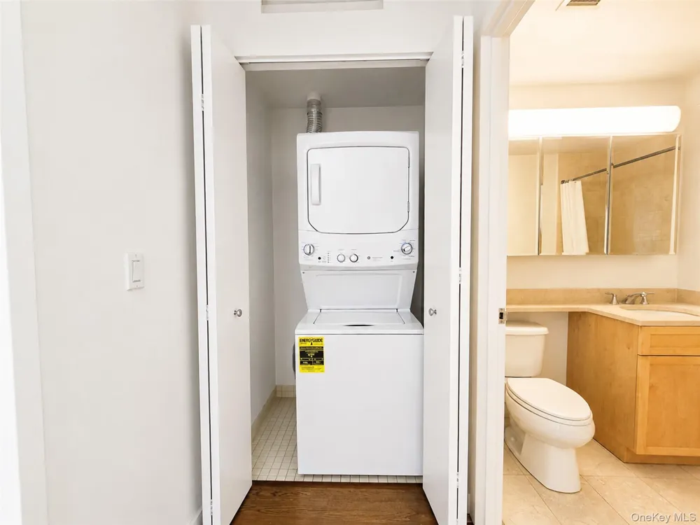 4022 College Point Boulevard #9P Flushing, NY 11354