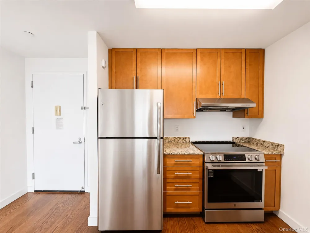 4022 College Point Boulevard #9P Flushing, NY 11354
