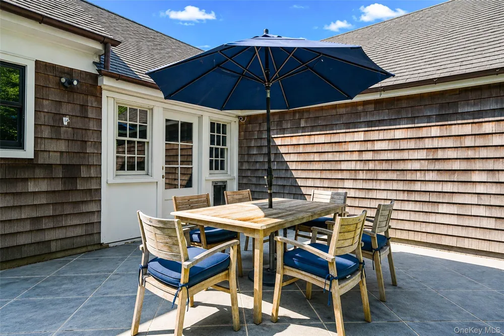 188 Hallock Street Riverhead, NY 11901