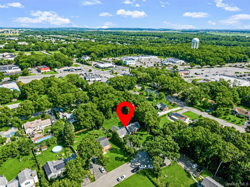 188 Hallock Street Riverhead, NY 11901