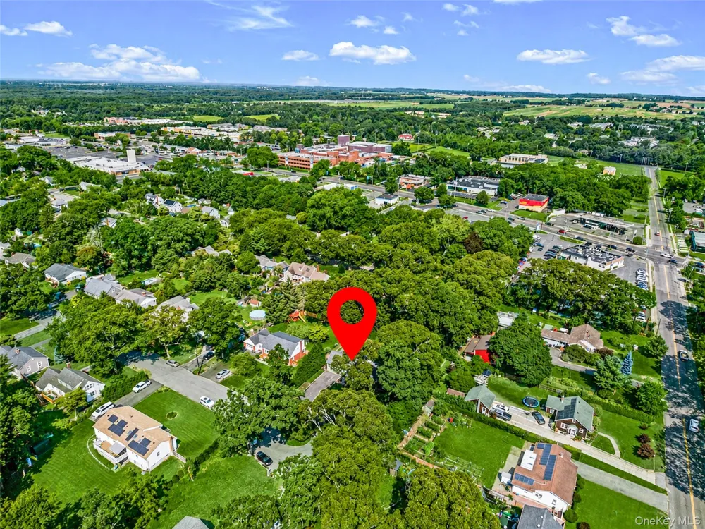 188 Hallock Street Riverhead, NY 11901