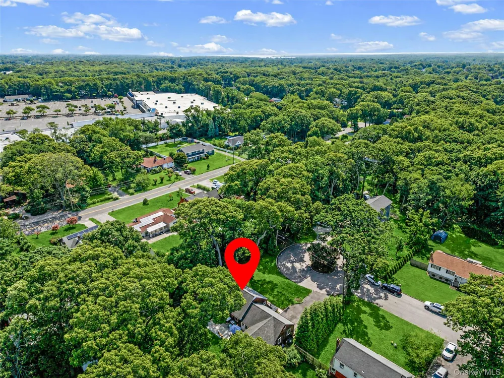 188 Hallock Street Riverhead, NY 11901