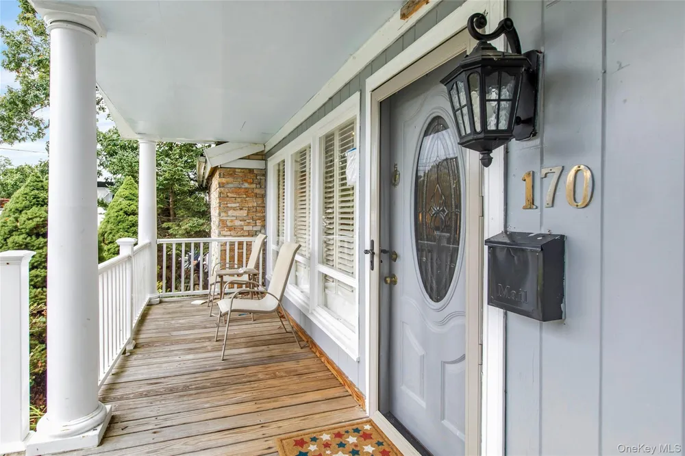 170 Division Avenue Blue Point, NY 11715