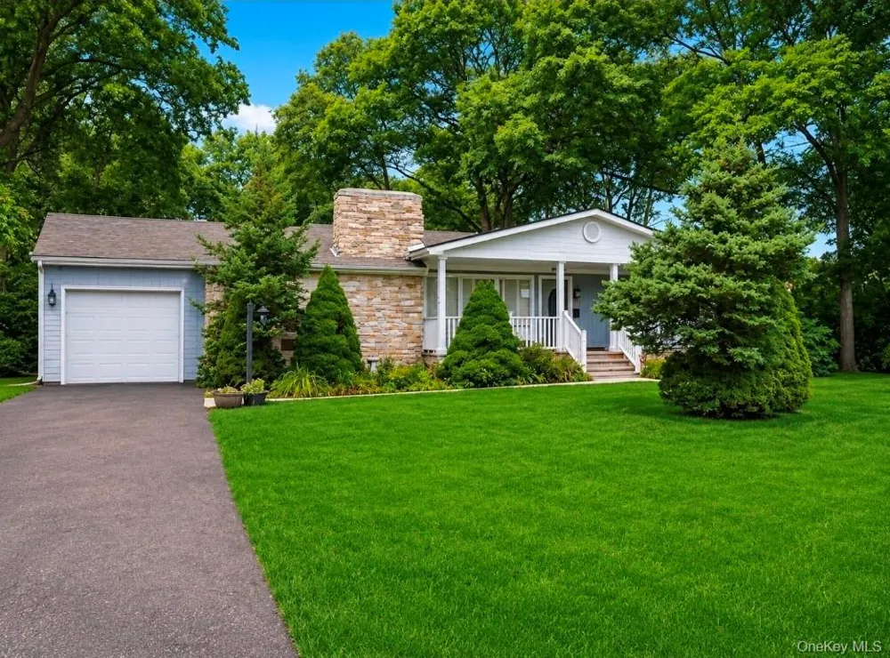 170 Division Avenue Blue Point, NY 11715