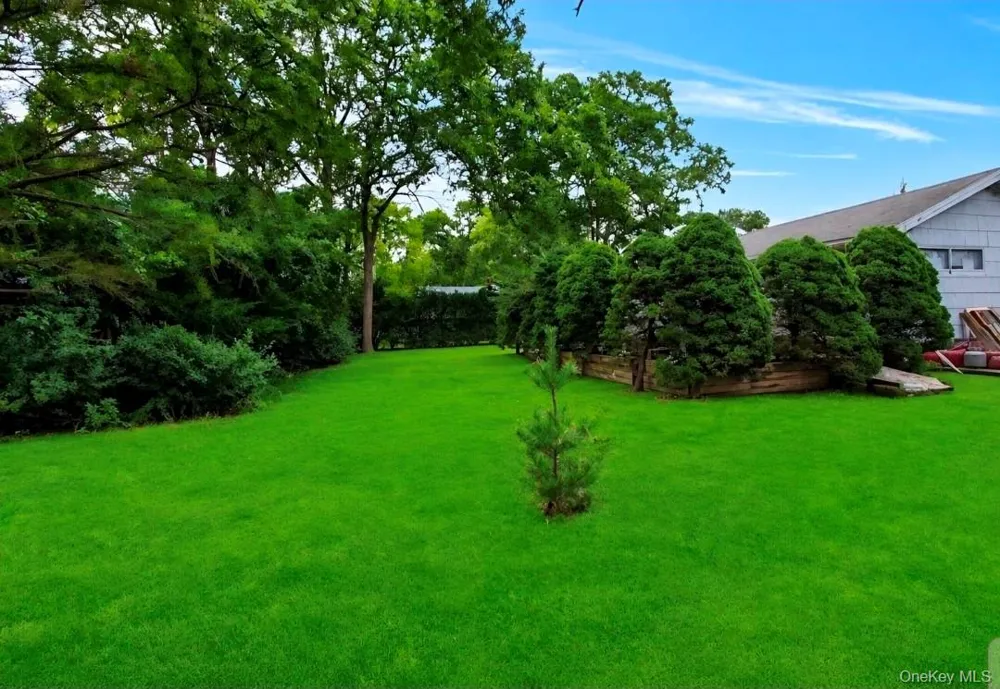 170 Division Avenue Blue Point, NY 11715
