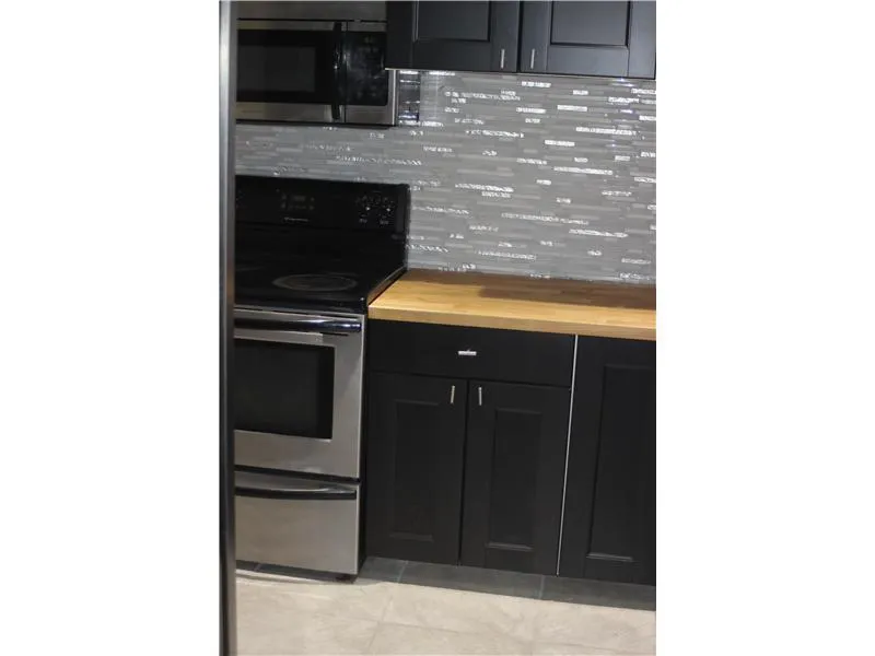 9480 Poinciana Place #310 Davie, FL 33324