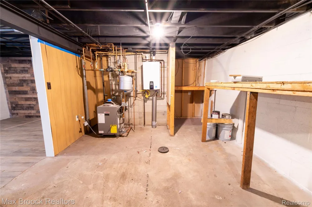 216 Crawford Drive Jonesfield Township, MI 48637