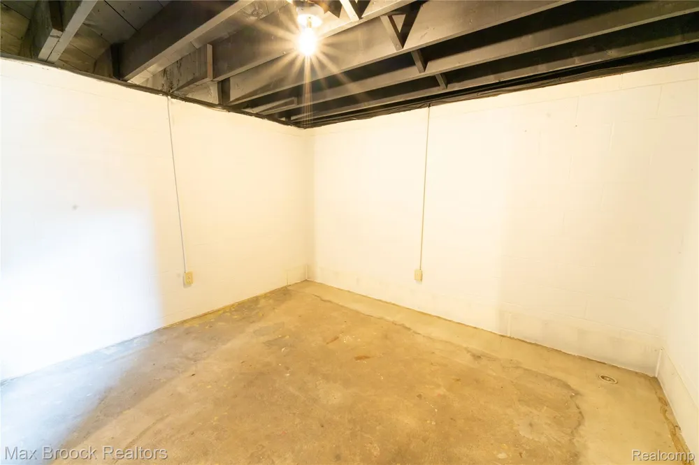 216 Crawford Drive Jonesfield Township, MI 48637
