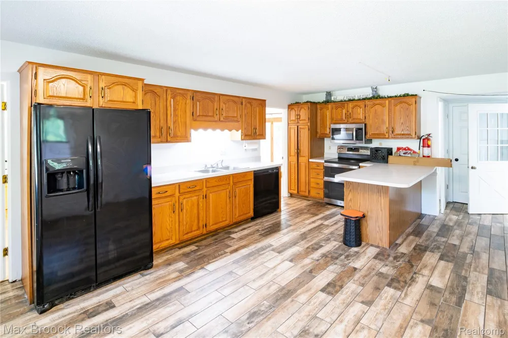 216 Crawford Drive Jonesfield Township, MI 48637