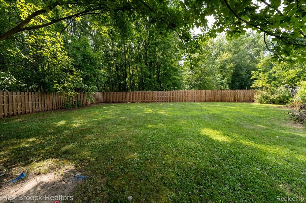 216 Crawford Drive Jonesfield Township, MI 48637