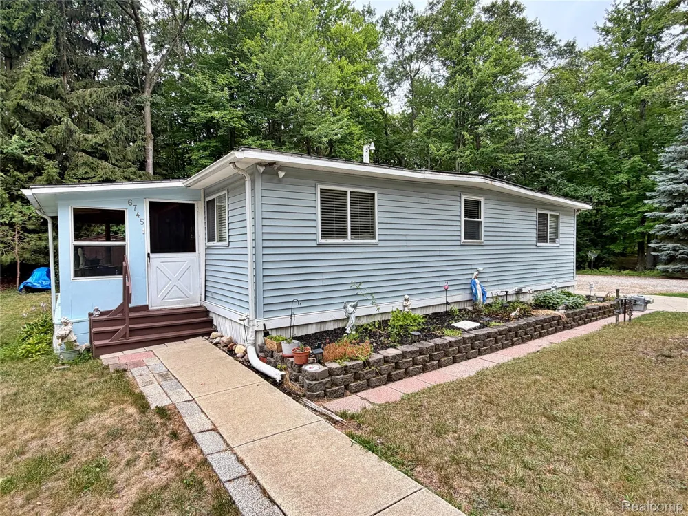 6745 Morrison Drive Lake Township, MI 48467