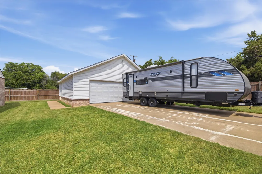 423 E Beaver Street Jenks, OK 74037