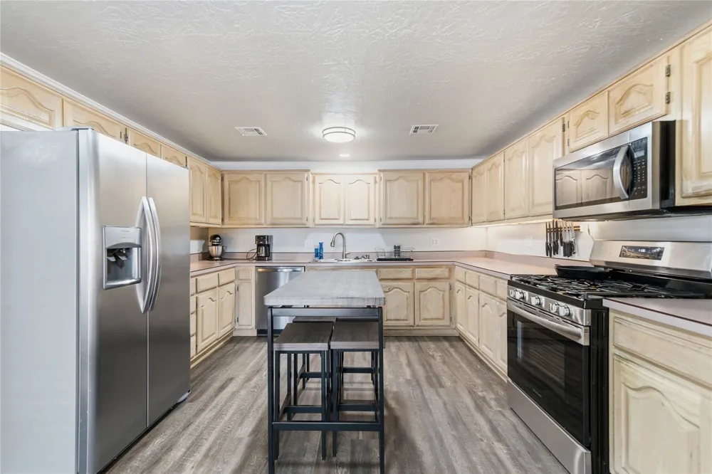 423 E Beaver Street Jenks, OK 74037