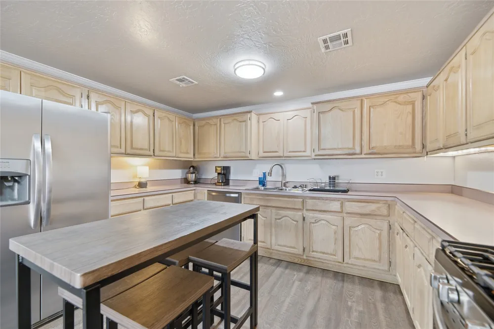 423 E Beaver Street Jenks, OK 74037