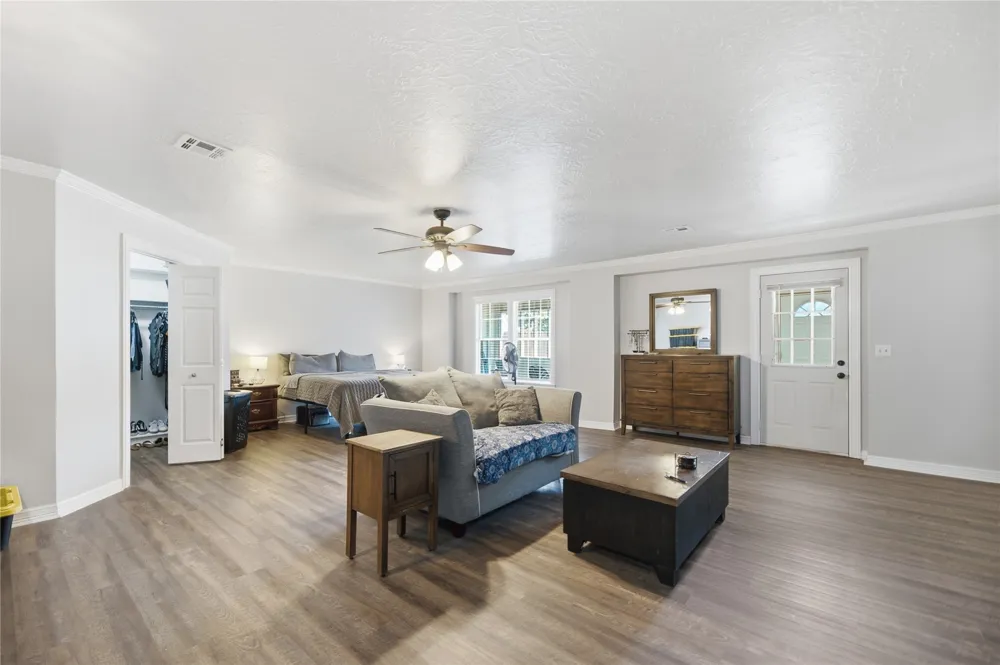 423 E Beaver Street Jenks, OK 74037