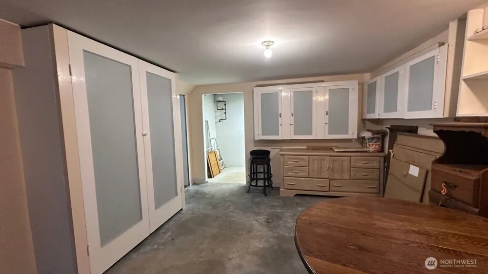 16310 Ashworth Avenue Shoreline, WA 98133