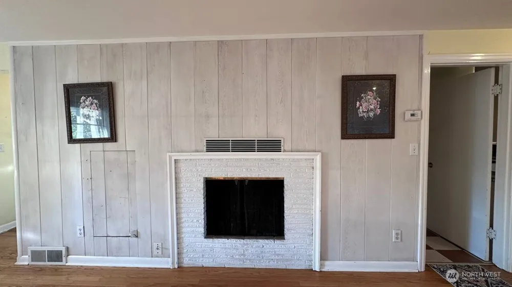 16310 Ashworth Avenue Shoreline, WA 98133