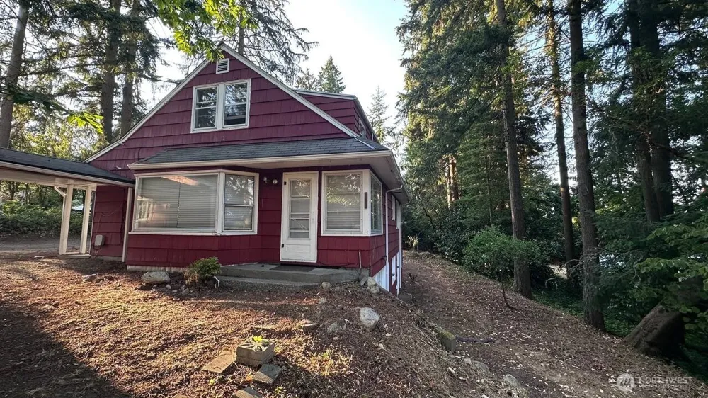 16310 Ashworth Avenue Shoreline, WA 98133