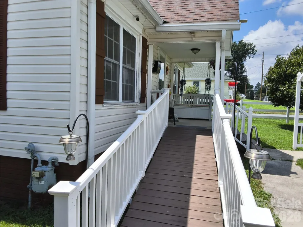 1200 Woodlawn Street Kannapolis, NC 28083