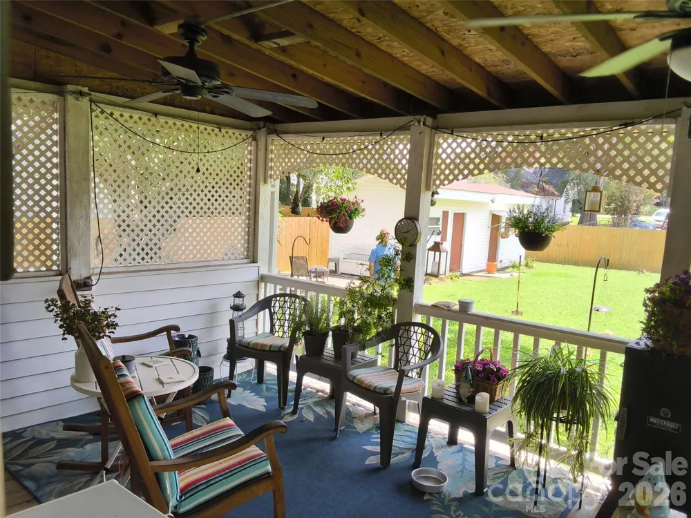 1200 Woodlawn Street Kannapolis, NC 28083