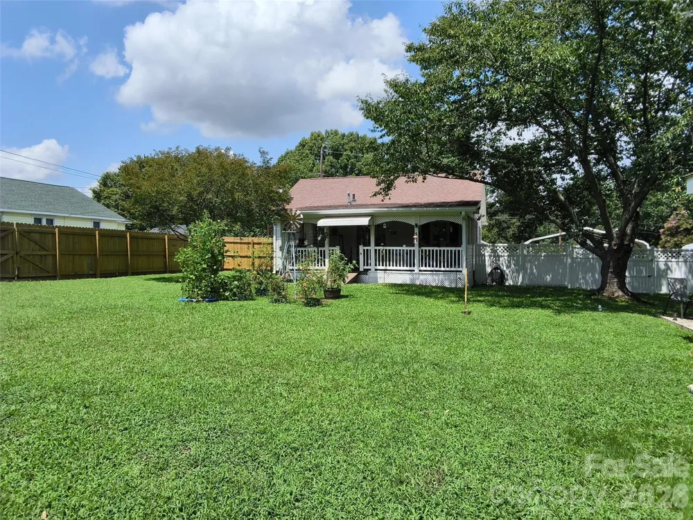 1200 Woodlawn Street Kannapolis, NC 28083