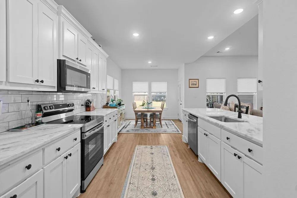 201 W South Street Whitesboro, TX 76273