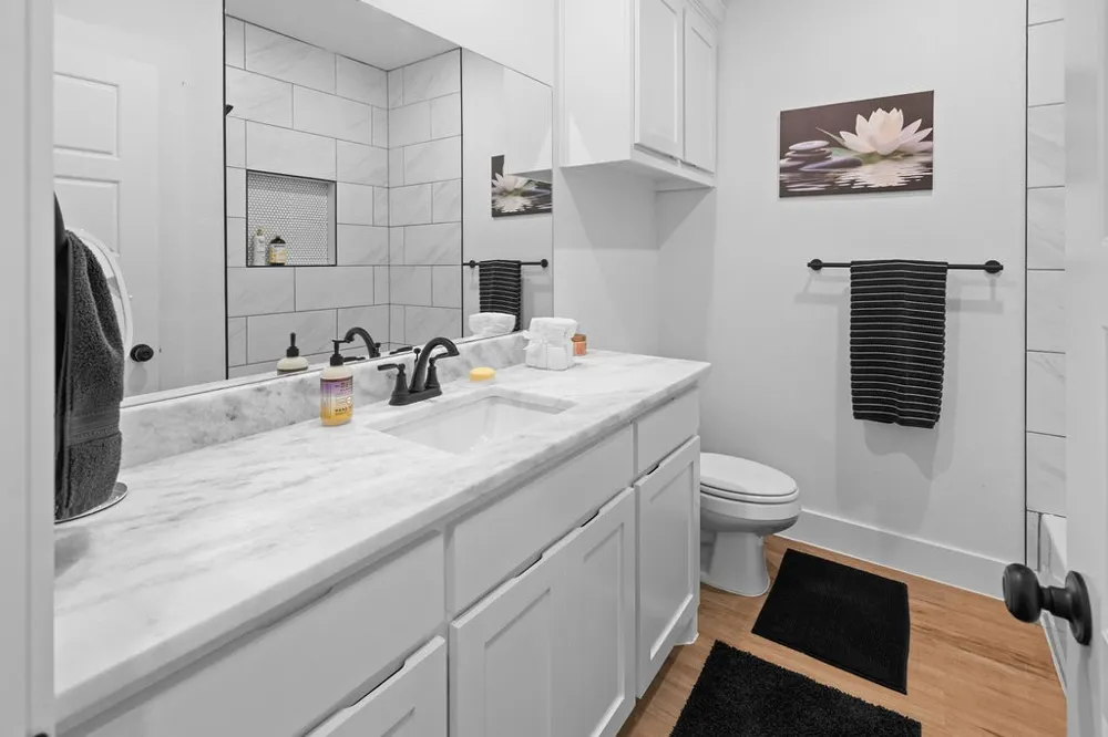 201 W South Street Whitesboro, TX 76273