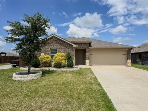 801 Meadow Creek Lane