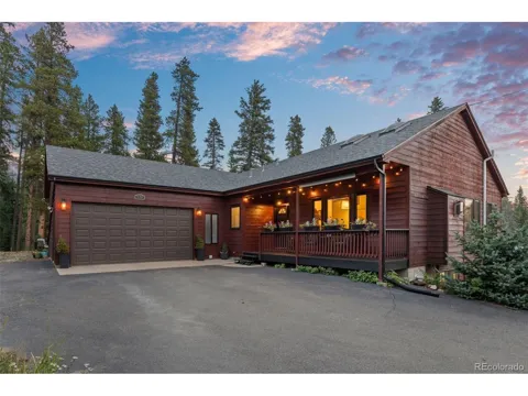 424 W Dory Way