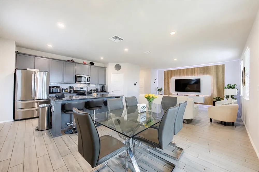 155 Honey Oak Lane New Braunfels, TX 78130